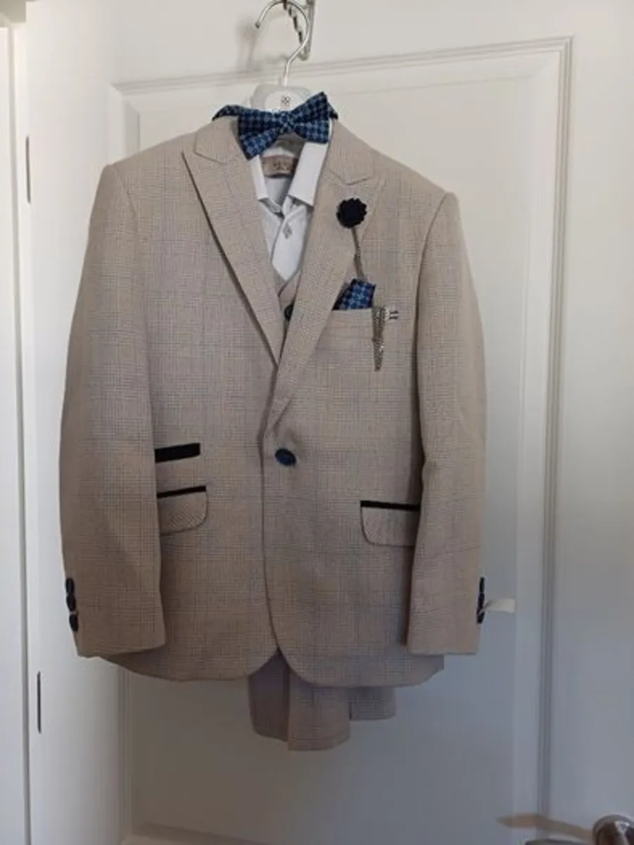 Communion suit - Image 3