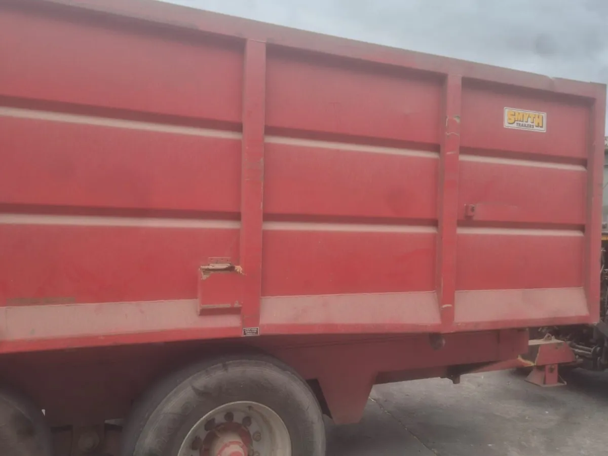 Trailer - Image 2