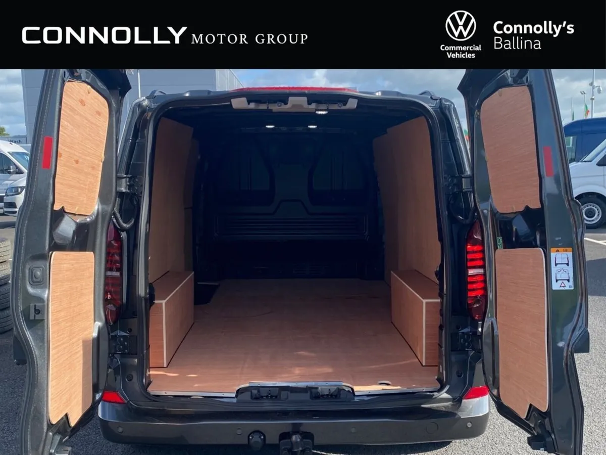 Volkswagen Transporter TRANSPORTER HIGHLINE LWB30 - Image 4
