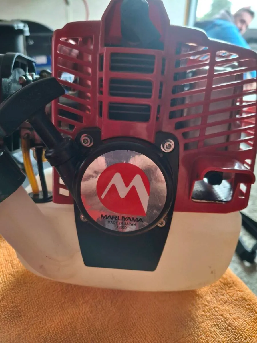 Strimmer Professional MARUYAMA MX33 - Image 2