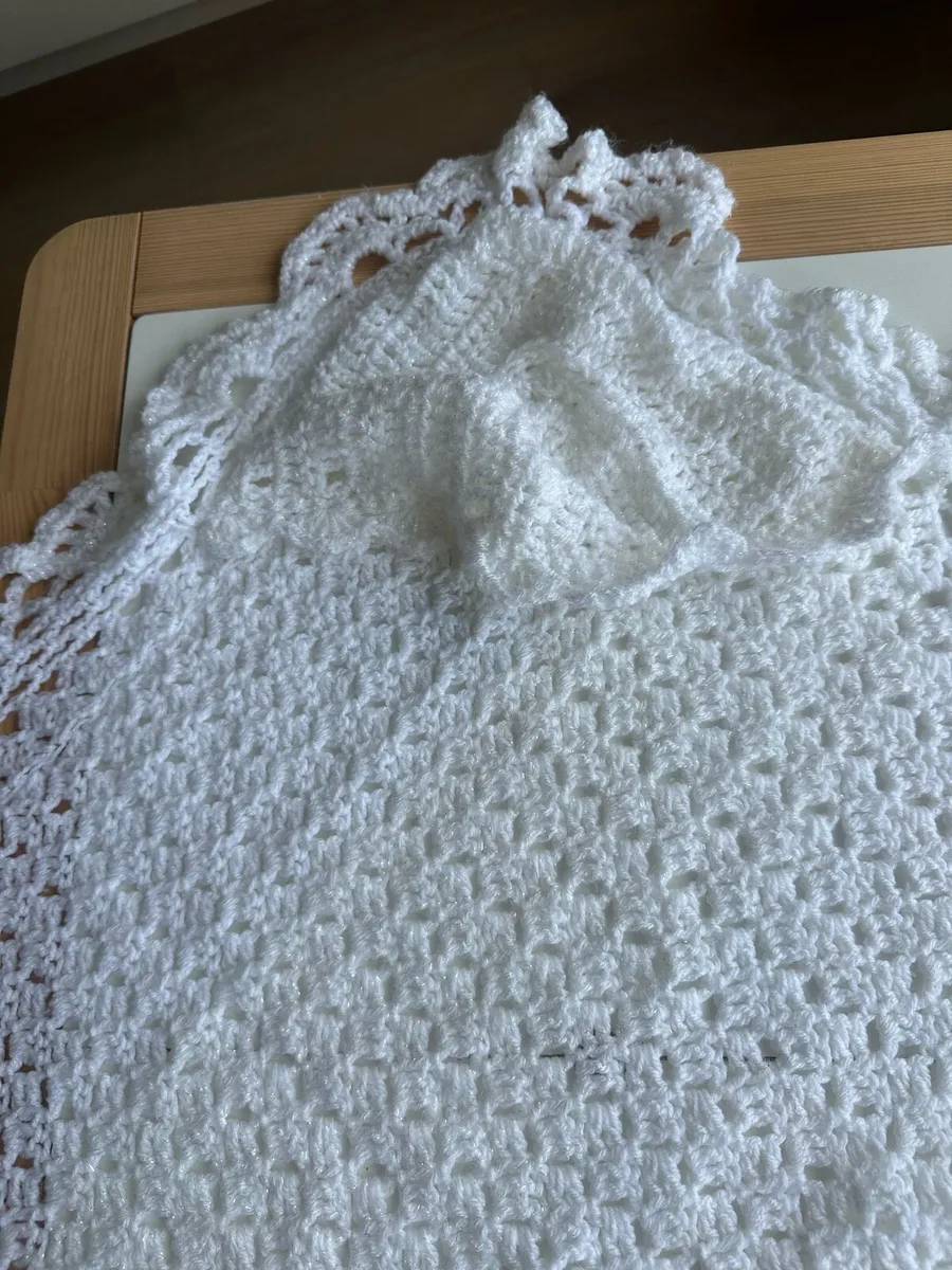 Christening blanket with hood - Image 2