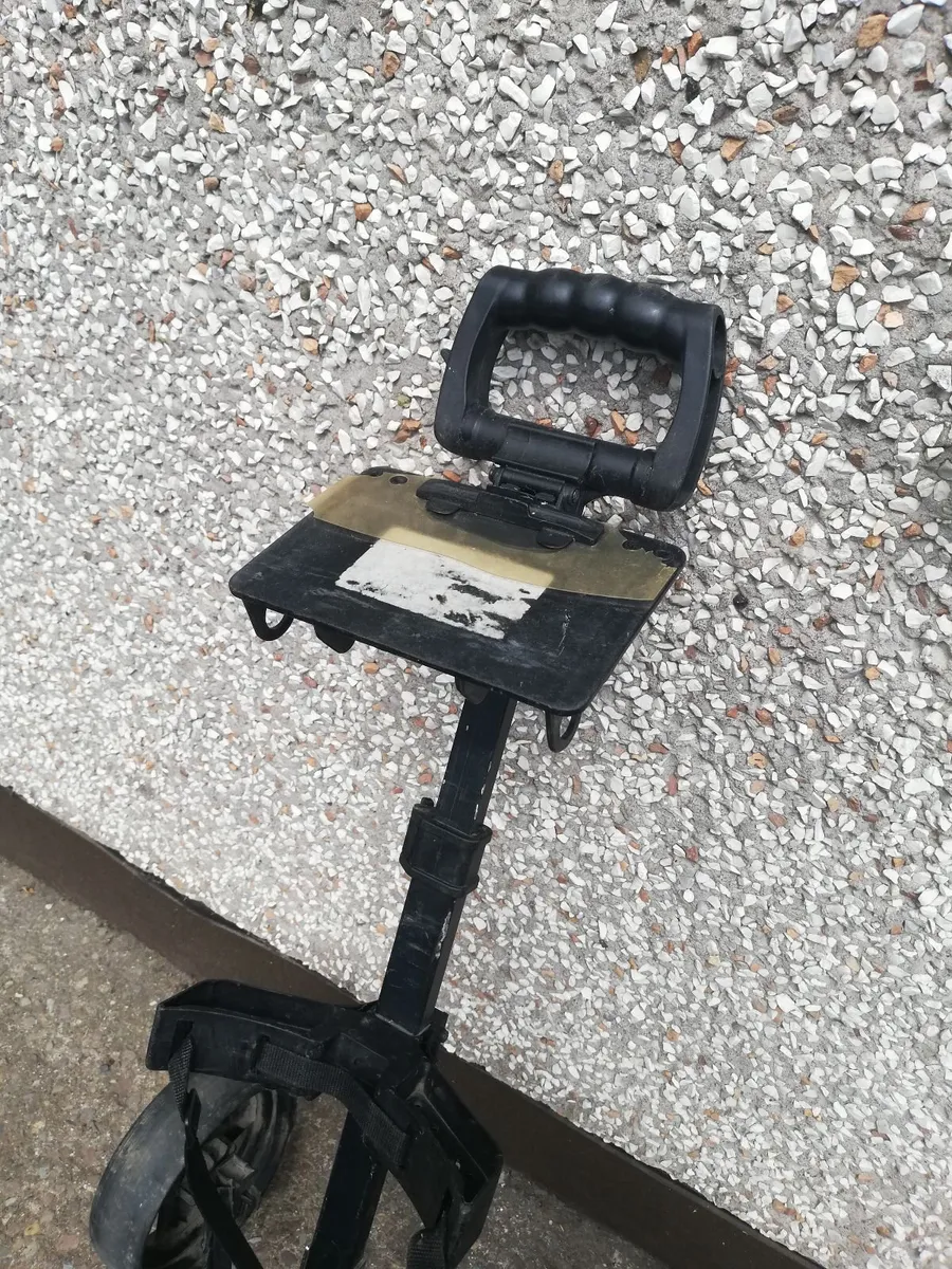 Golf caddy - Image 3