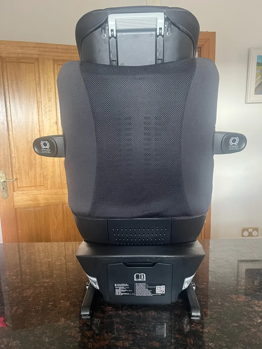 Joie i-Spin 360 Car seat - Image 3