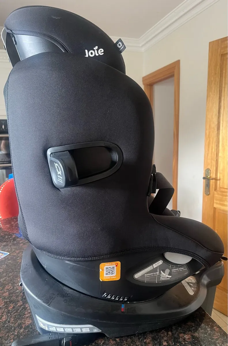 Joie i-Spin 360 Car seat - Image 2