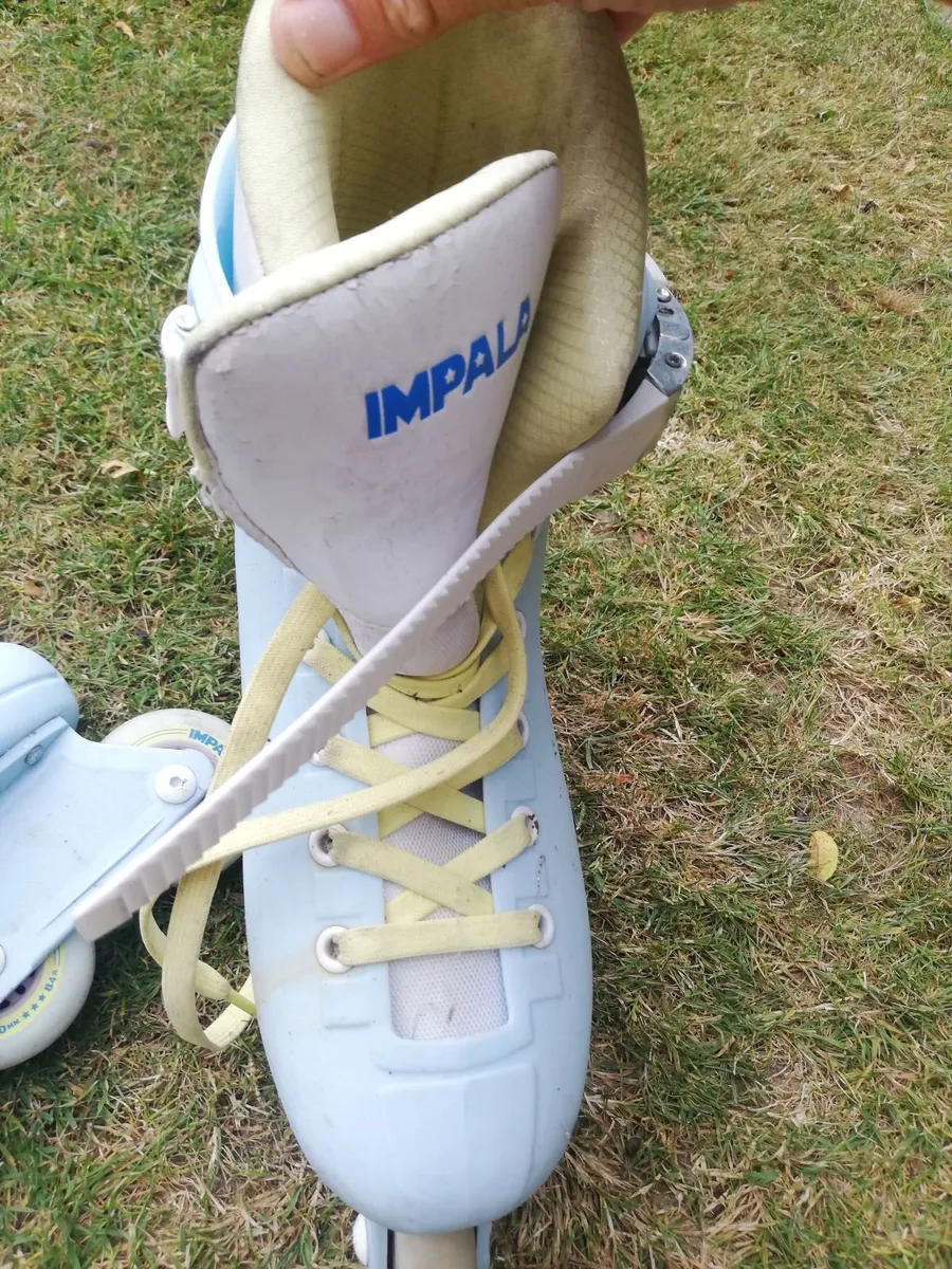 Roller Blades - Image 3