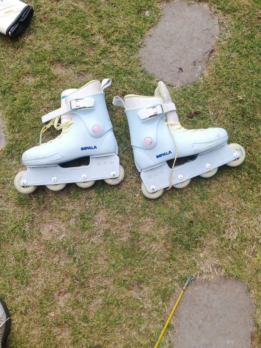 Roller Blades - Image 4