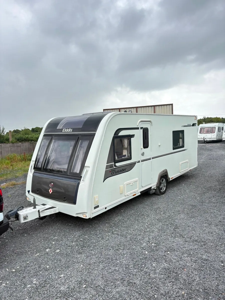 2015 Elddis 4 Berth Fixed Single Beds Caravan - Image 1