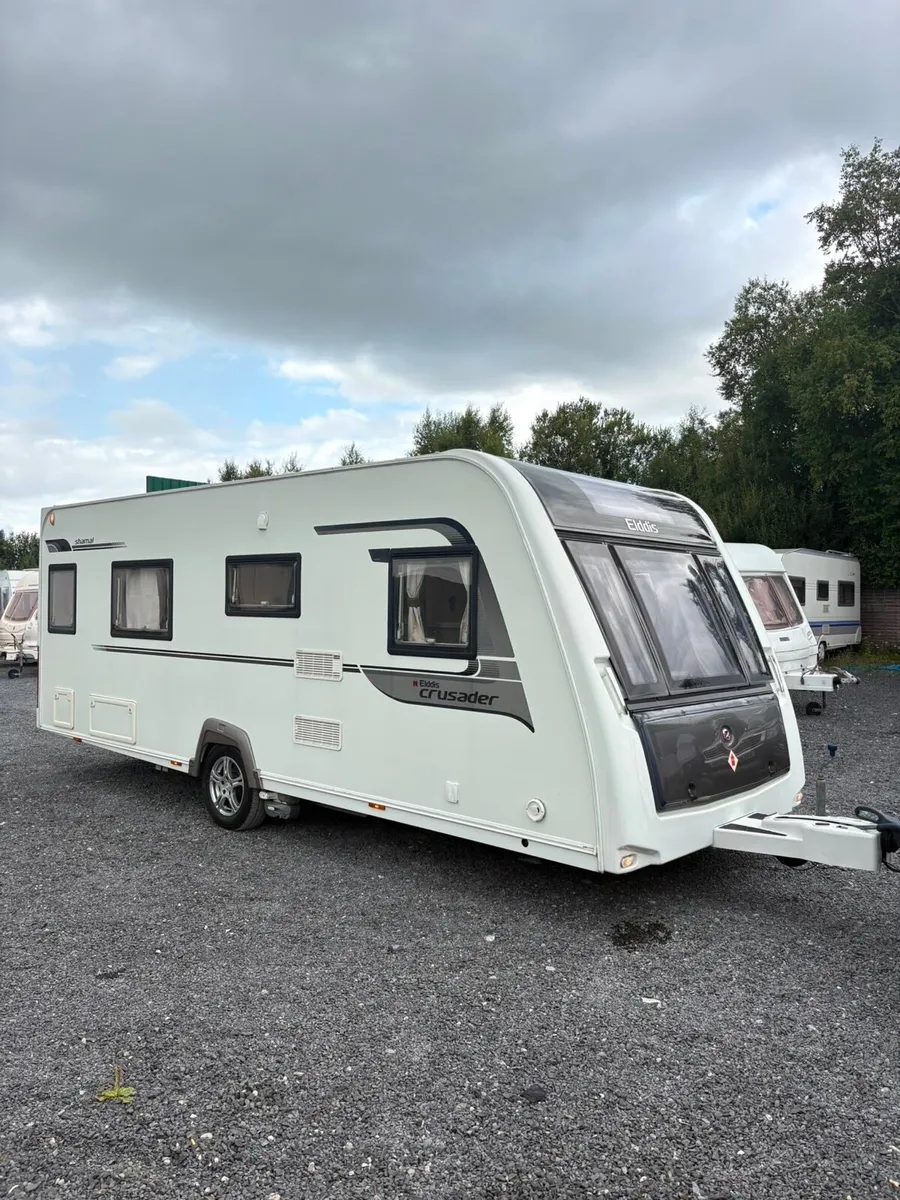 2015 Elddis 4 Berth Fixed Single Beds Caravan - Image 2