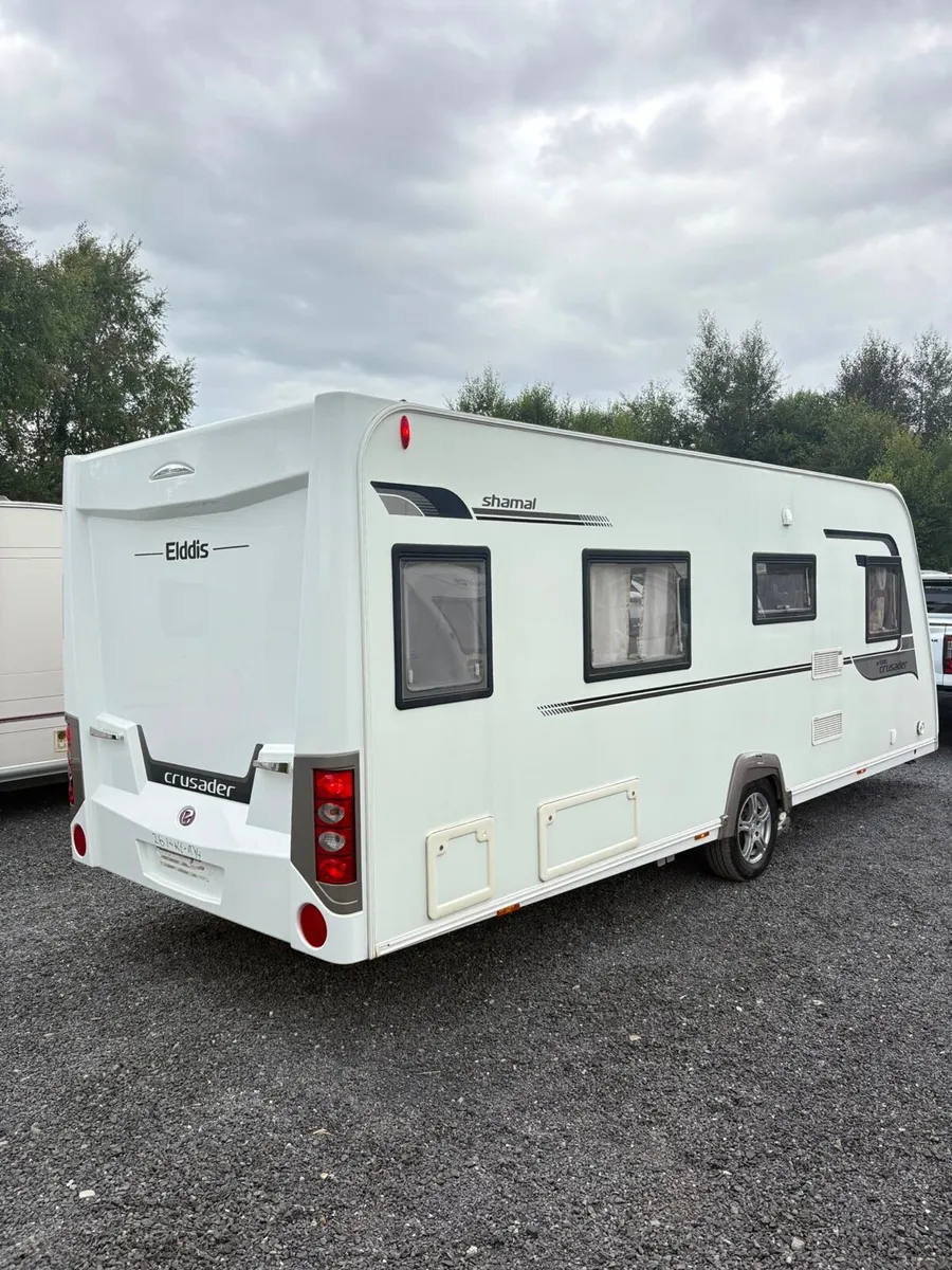 2015 Elddis 4 Berth Fixed Single Beds Caravan - Image 4