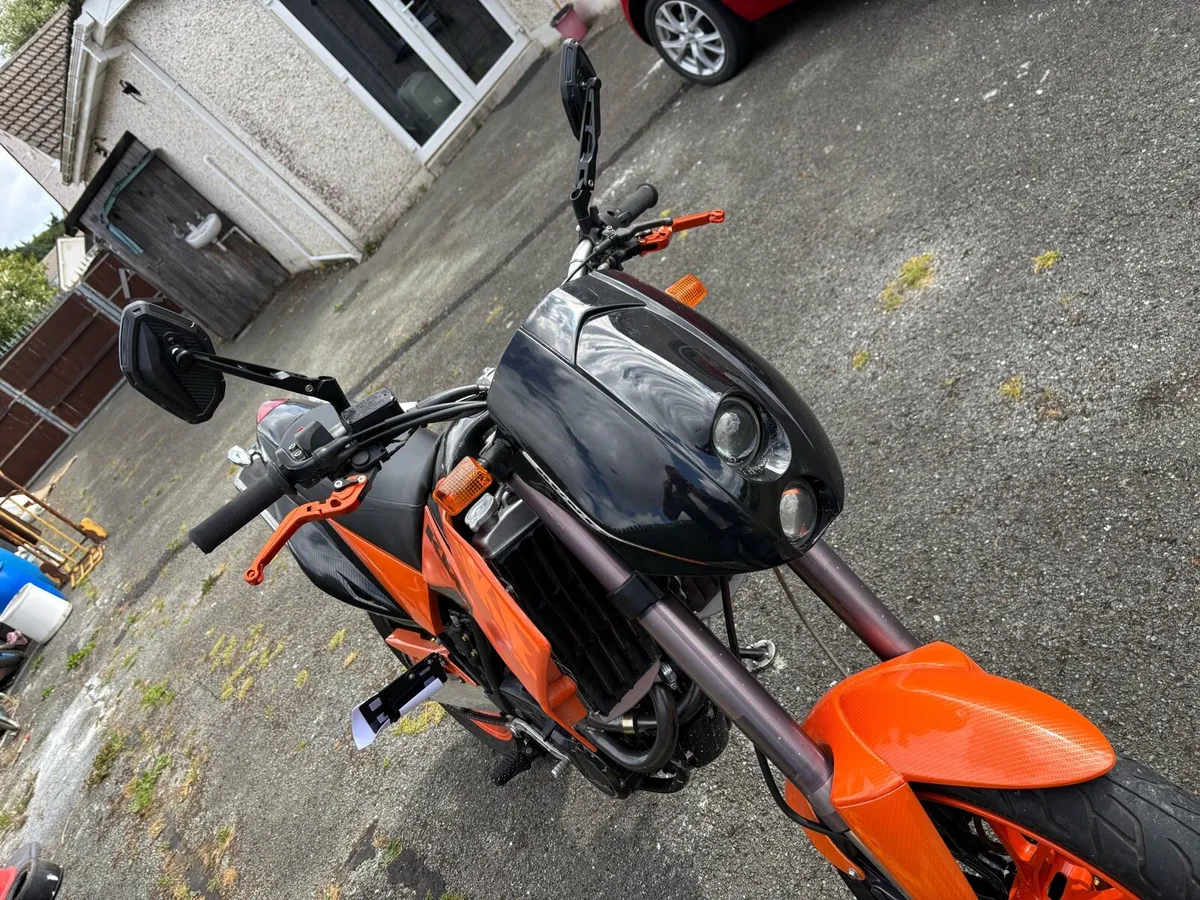 KTM. 690 Duke - Image 4