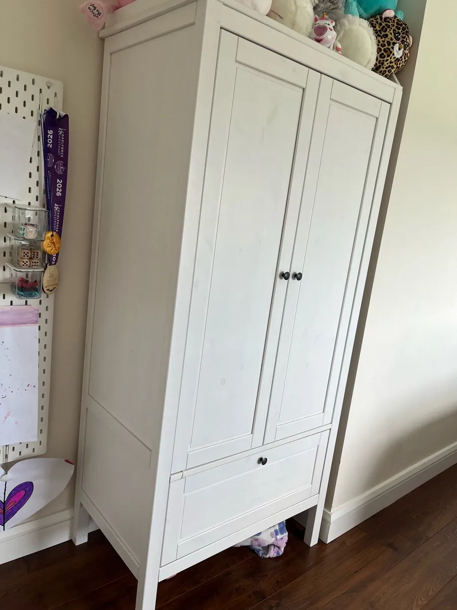 Kids wardrobe (IKEA) - Image 3