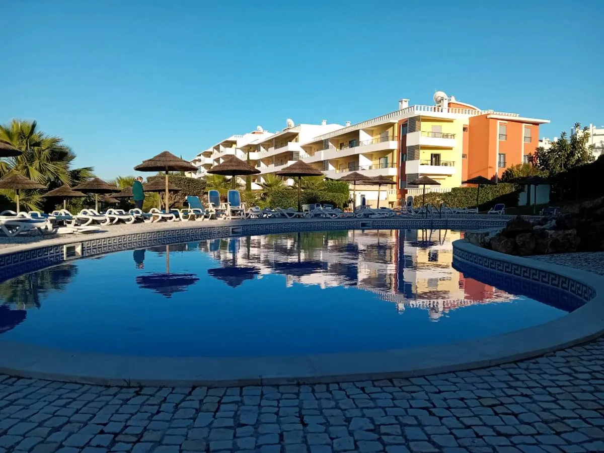 Lagos T2 apt - Image 1