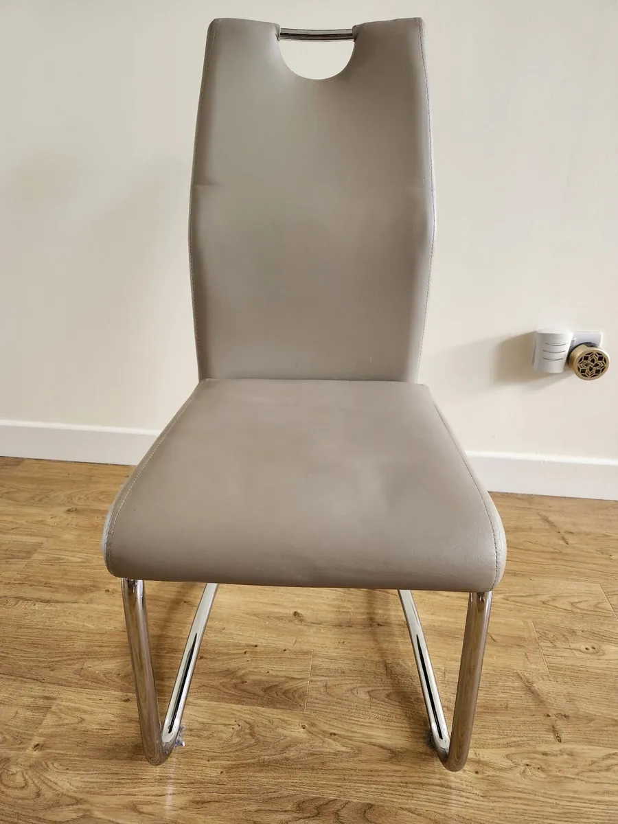 Dining chairs x6 - Image 3