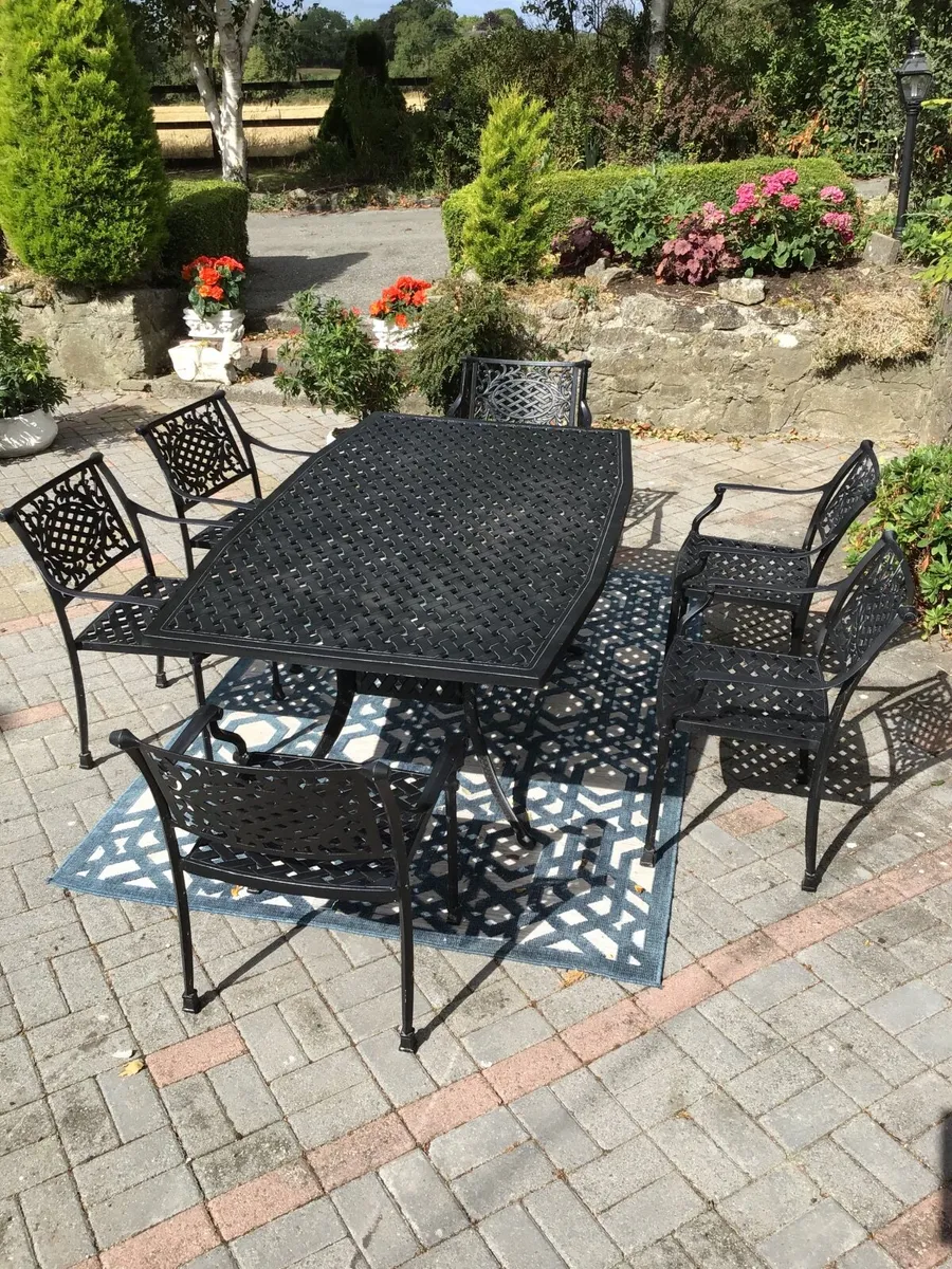 Garden furniture - Image 2