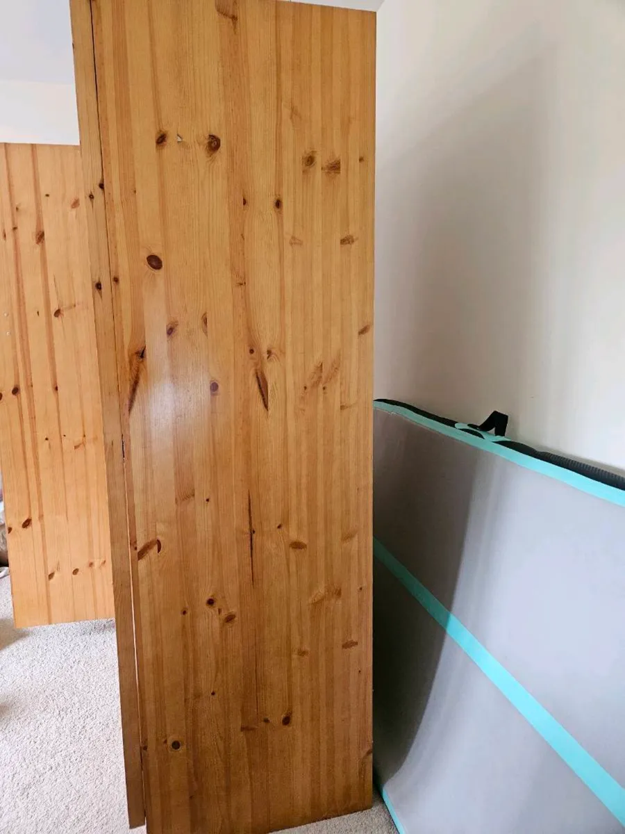 Red Deal double wardrobe - Image 3