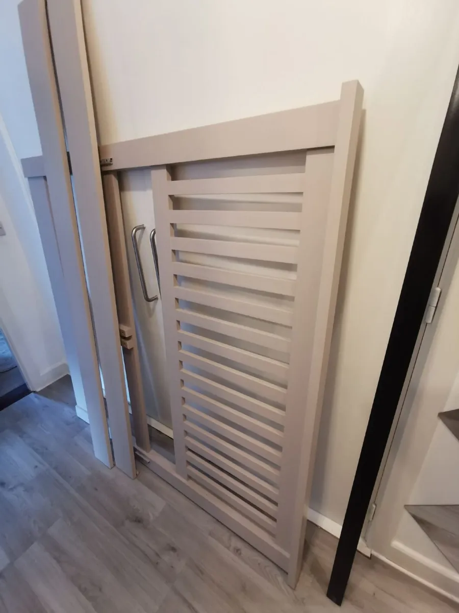 Solid Quality Double Bed Murphy Home 4'6" - Image 2