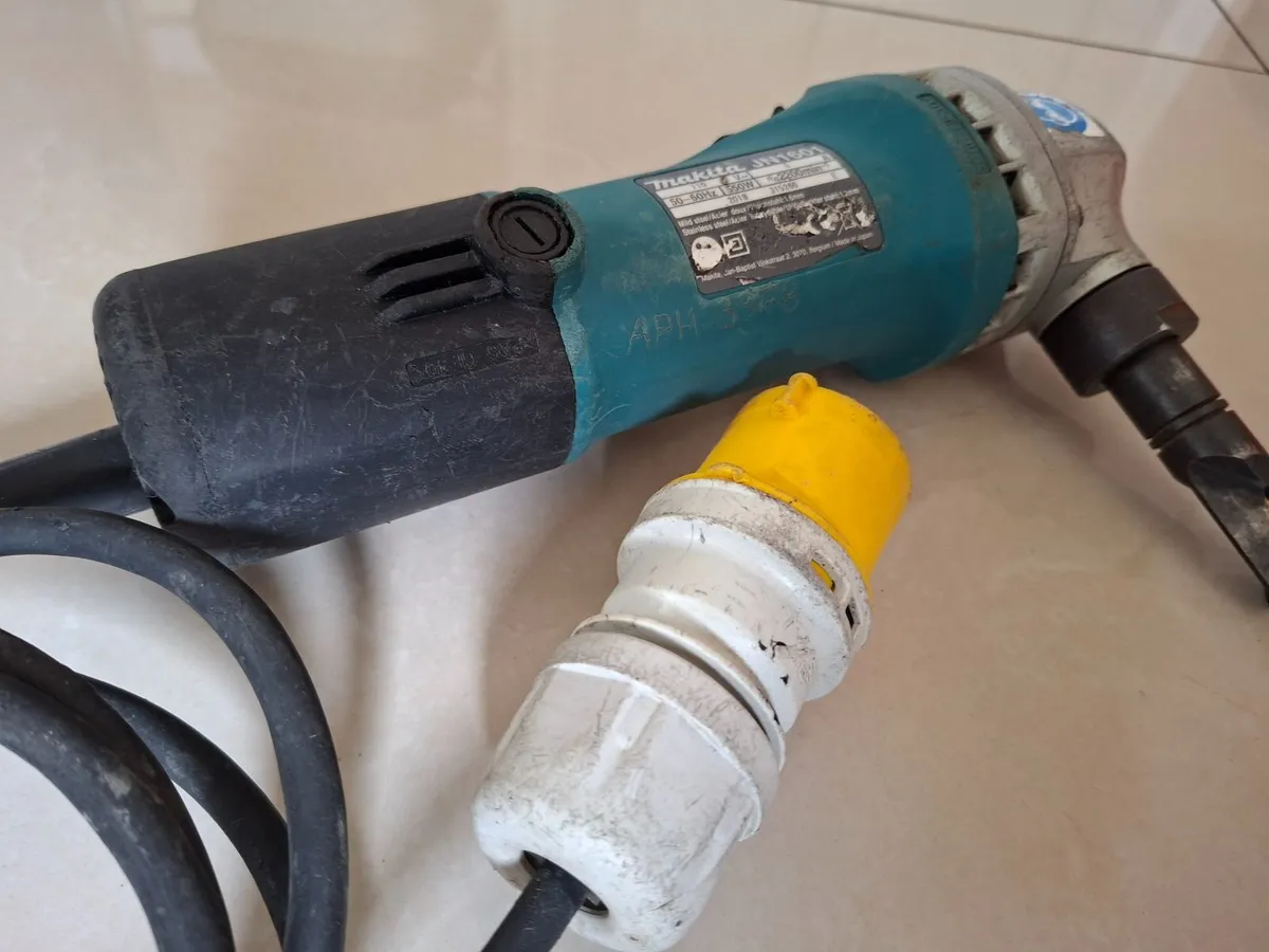 Makita Jn1601 Tin Nibblers 110v - Image 4