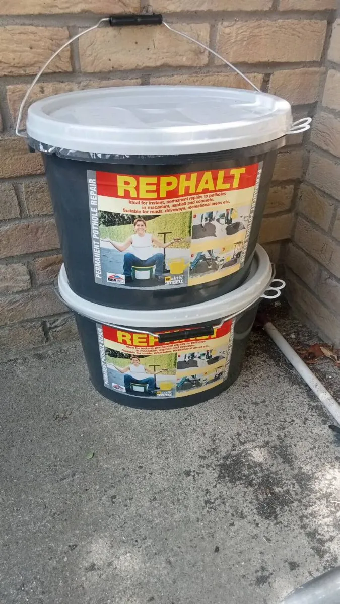 Rephalt pothole repair - Image 1