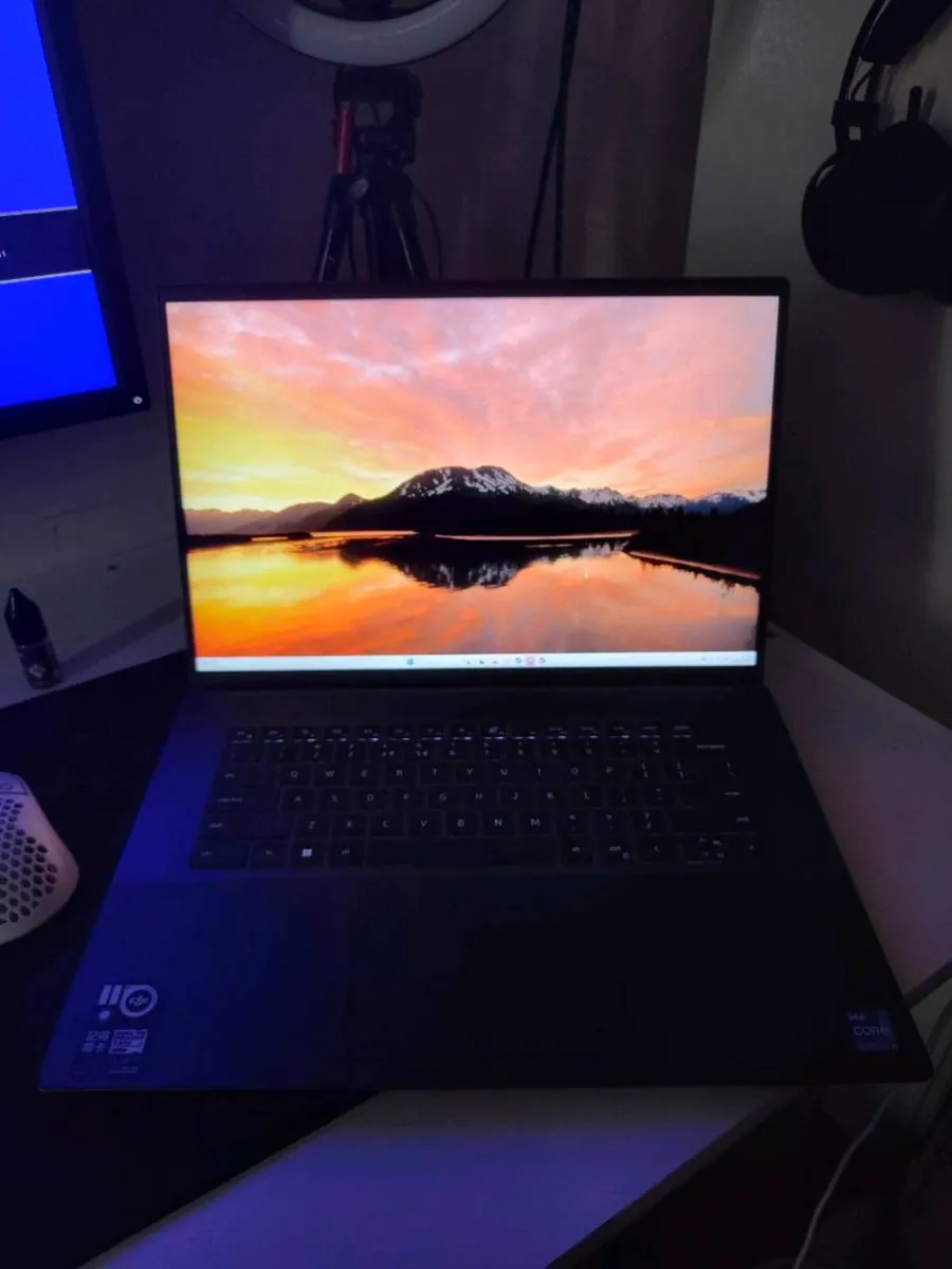 Dell Laptop Powerful Sale or Swap - Image 2