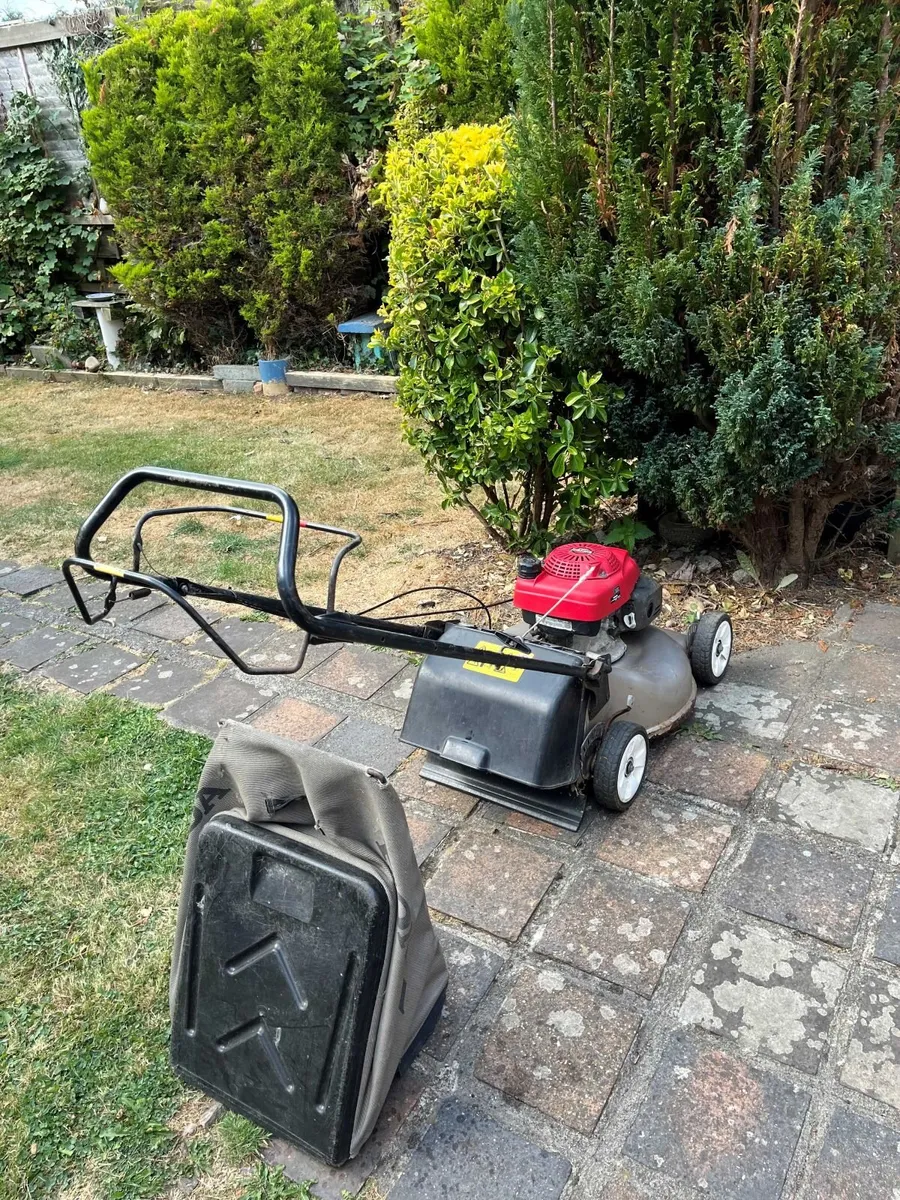 Honda Lawnmower - Image 2