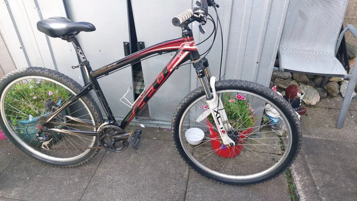 Felt Q520 Mountain Bike - Image 1