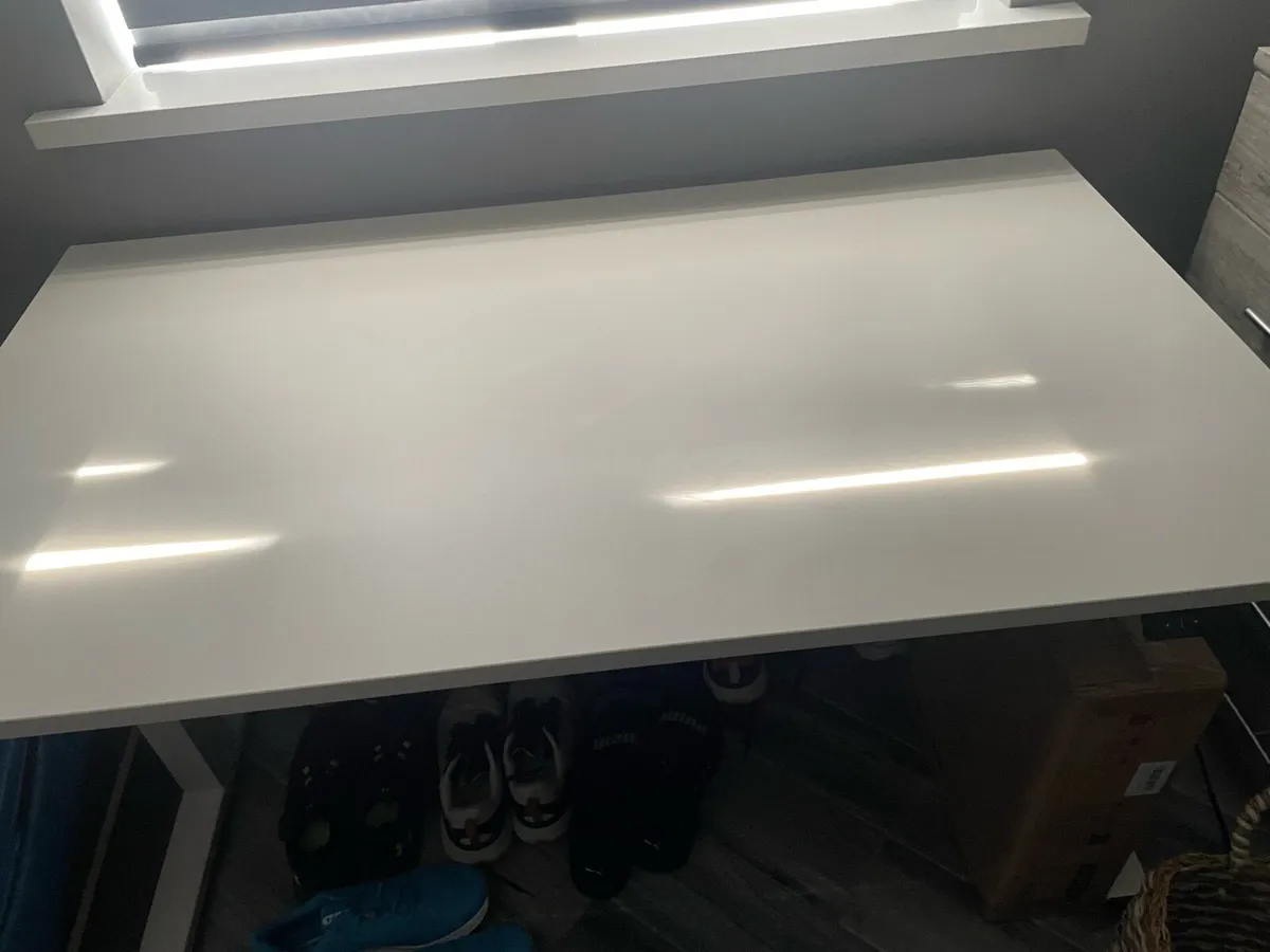 Standing Motorised Desk (Brand New€ - Image 2