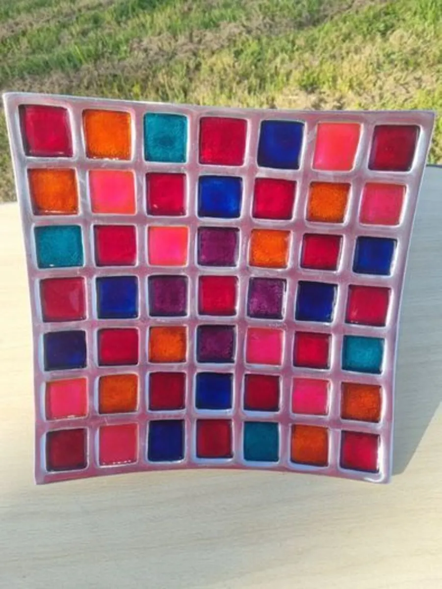 A colorful mosaic tray made of aluminum and enamel - Image 4