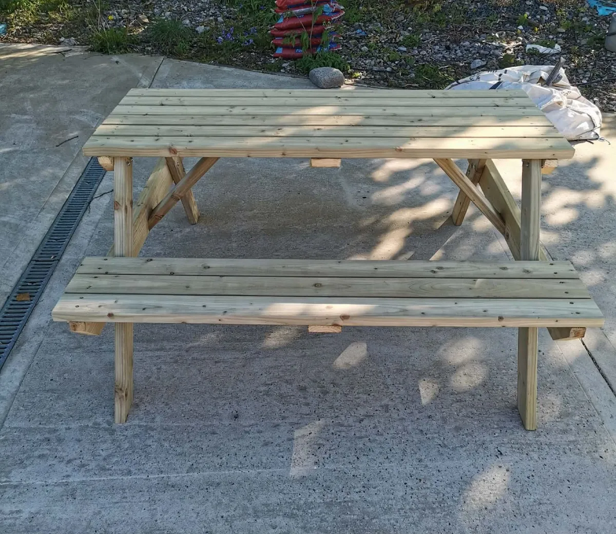 Picnic bench - Image 3