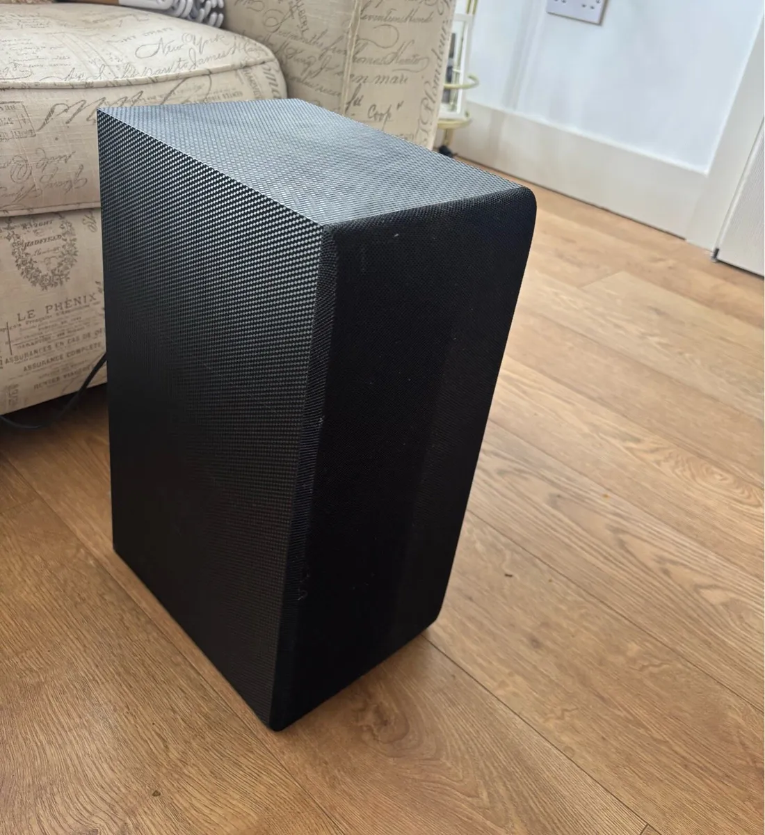 LG Soundbar with Wireless Subwoofer - Image 4