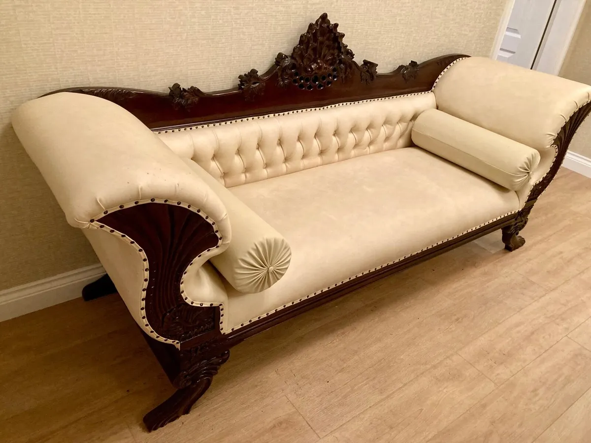 William IV Style Reproduction Double Scroll Settee - Image 1