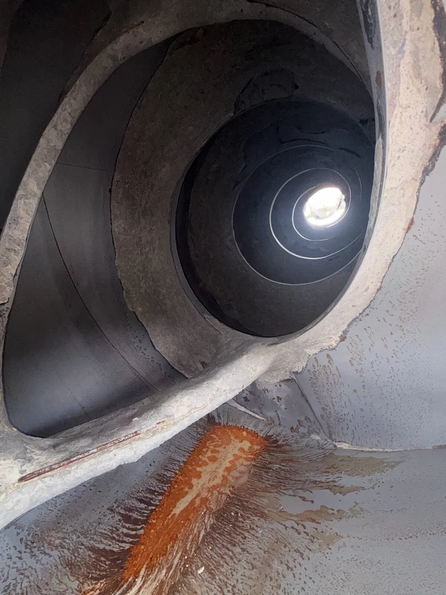 8 metre liebher barrel - Image 2