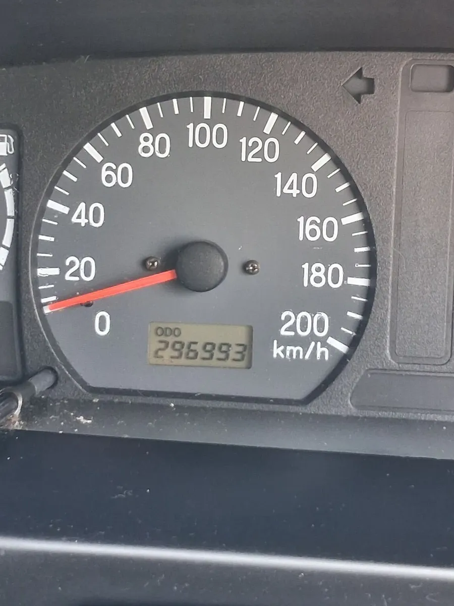 Mitsubishi Pajero 2005 - Image 3