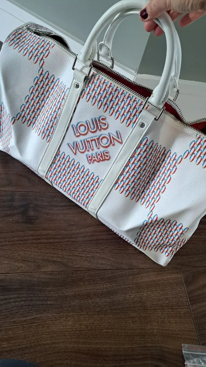 Designer inspired travel bag - Image 1