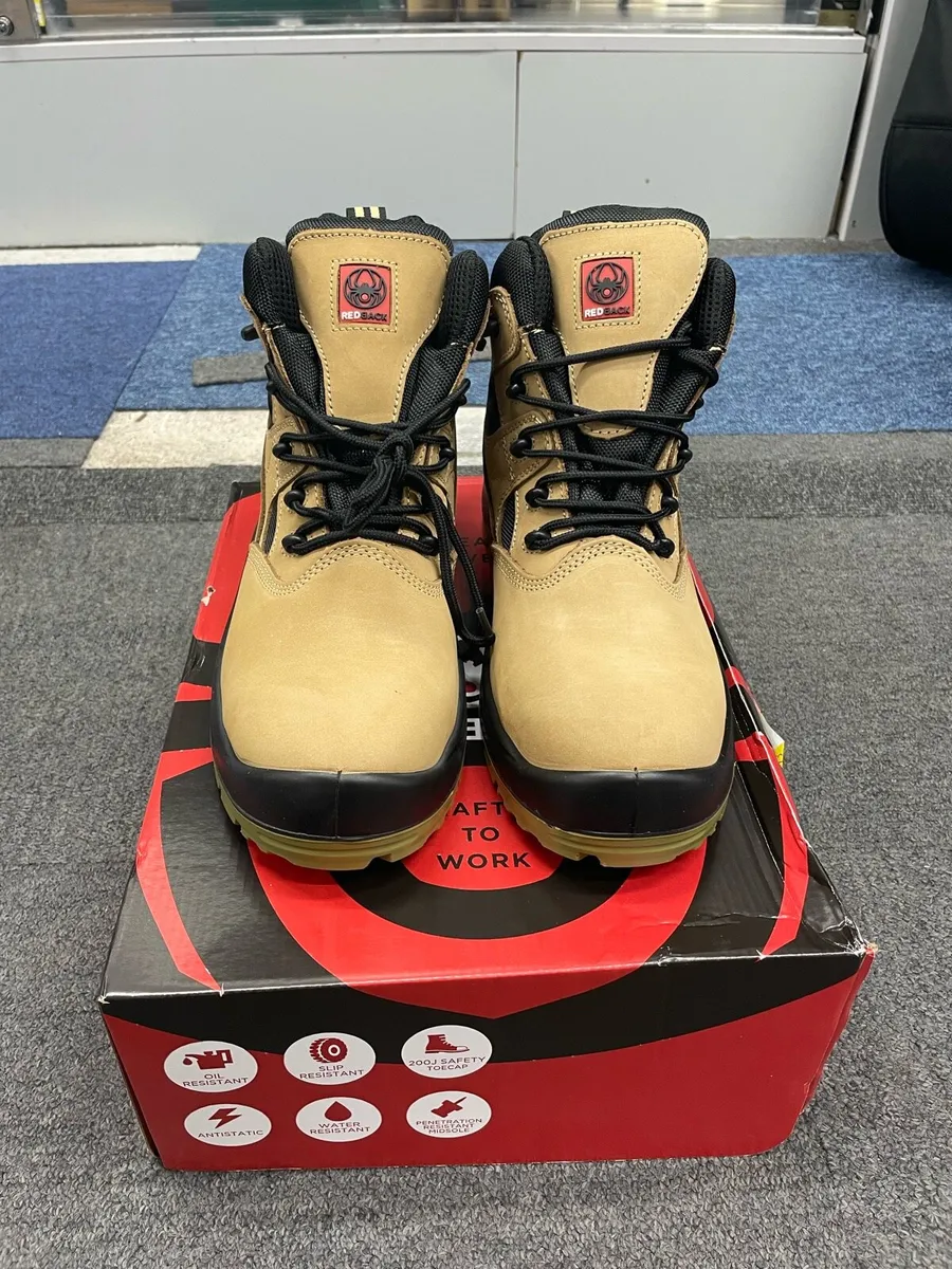 Redback Hardwearing Footwear UK Size 9 - Image 3