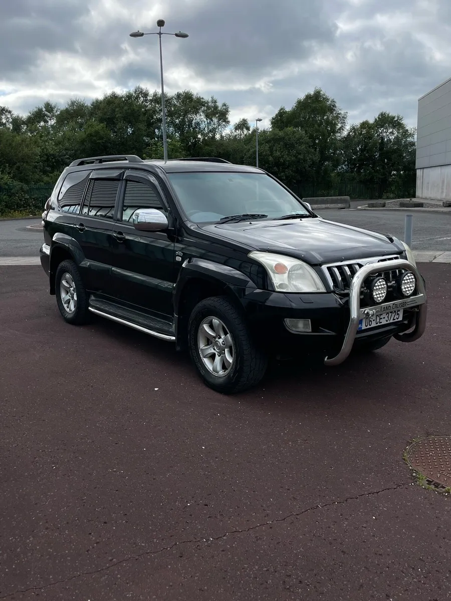 Toyota Landcruiser LC3 - Image 3