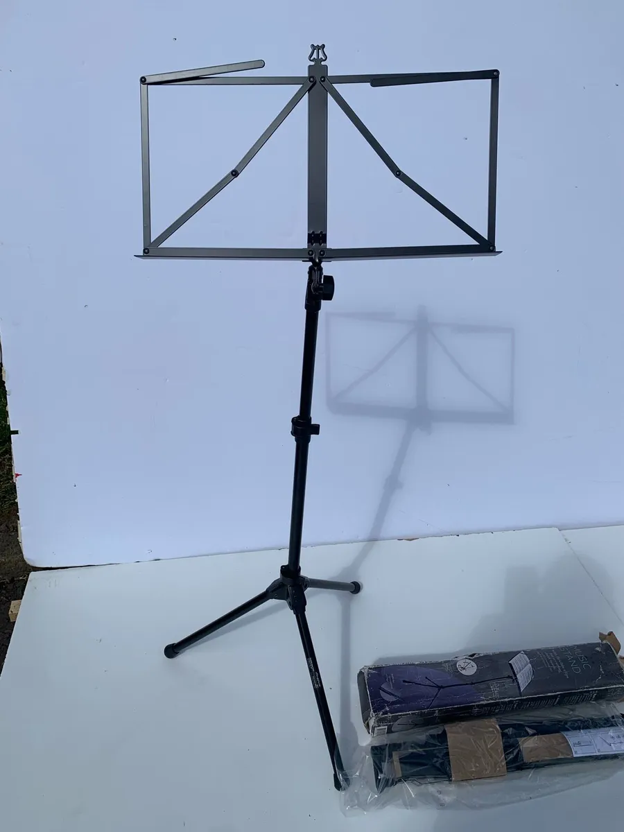 Music stand - Image 2