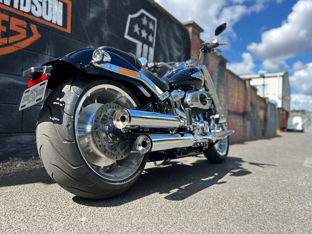 2026 HARLEY-DAVIDSON Fat Boy *Ex-Demo* - Image 4
