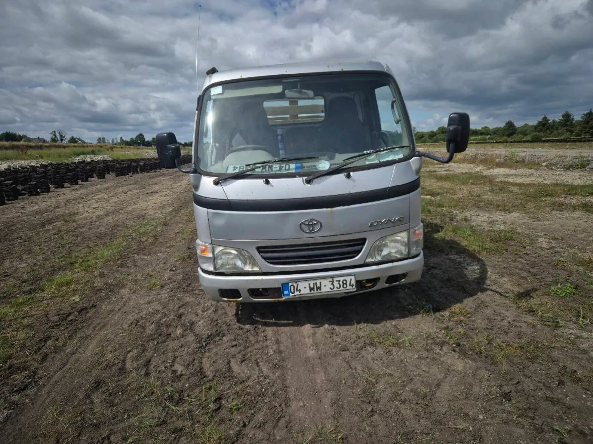 Toyota dyna - Image 2