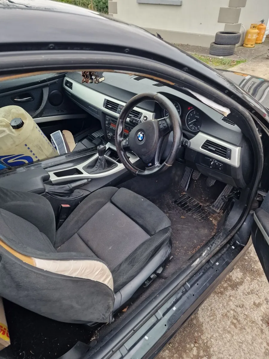 Bmw e92 325i Msport Manual - Image 2