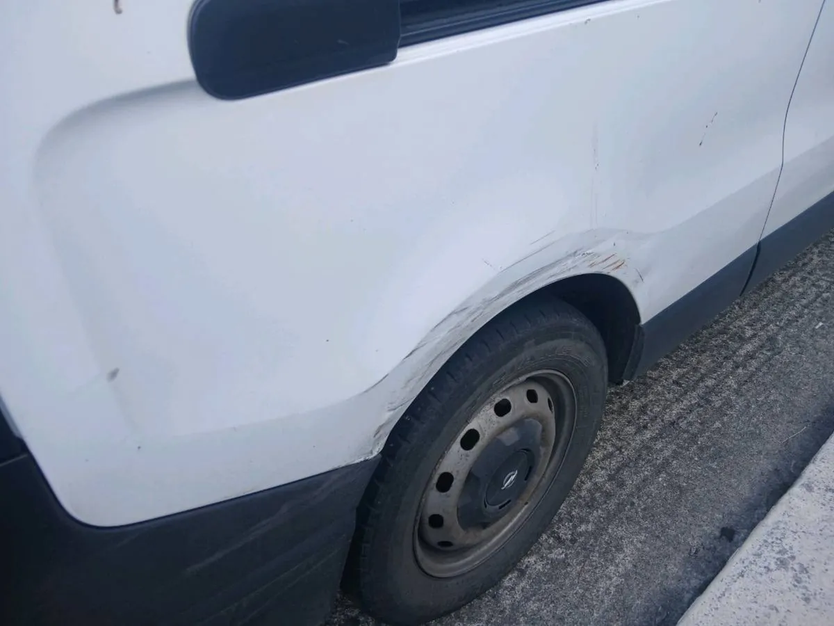 2017 OPEL VIVARO 9 SEATER - Image 3