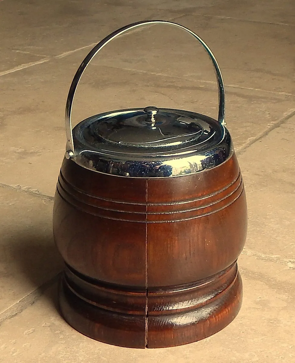 Vintage Oak Biscuit Barrel/Ice Bucket - Image 3