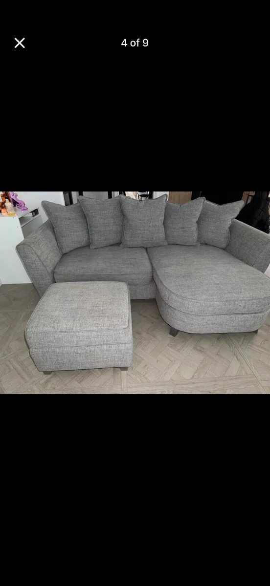 Couch - Image 4