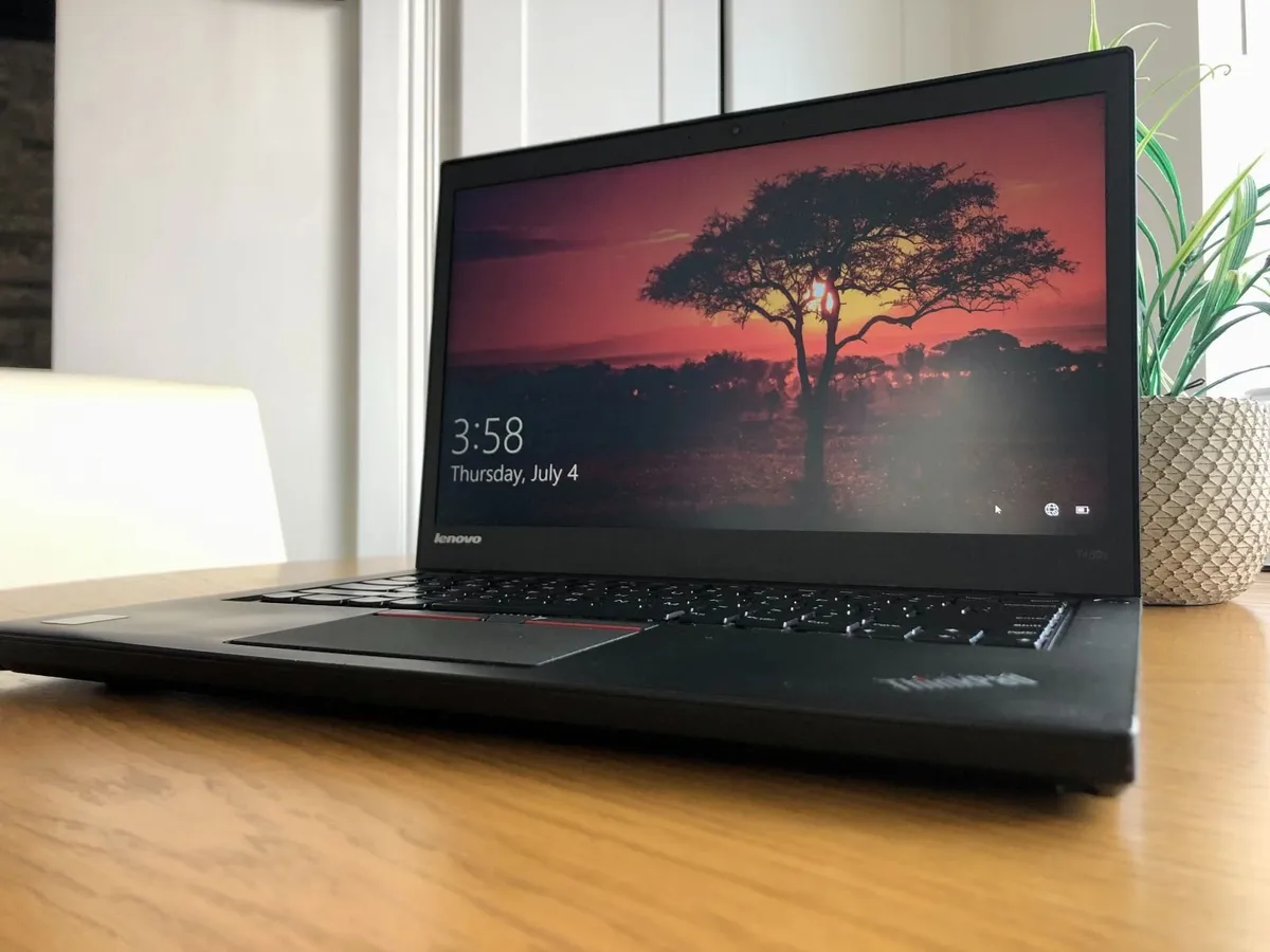 LENOVO Thinkpad. 14in Screen - Image 4
