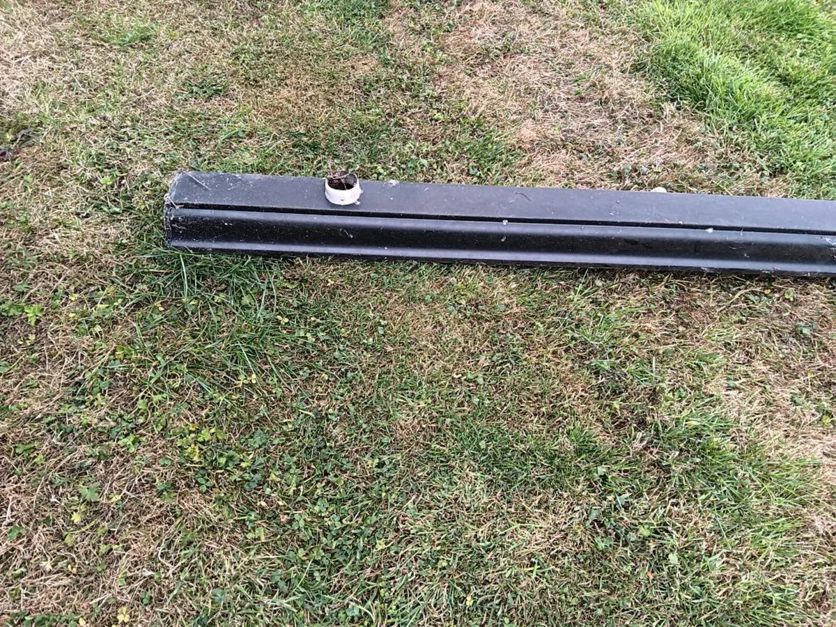 Aluminium guttering - Image 1