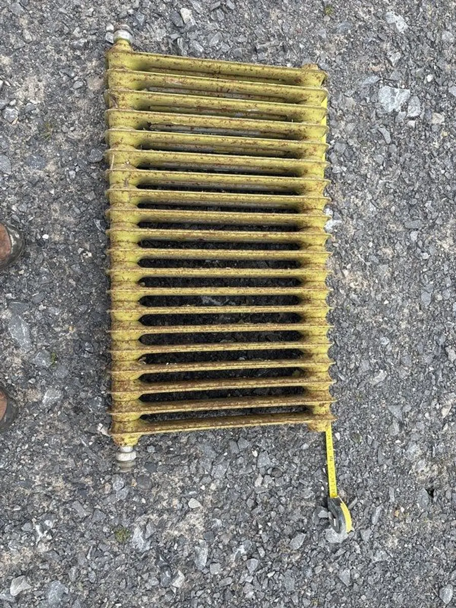 victorian style radiator - Image 1