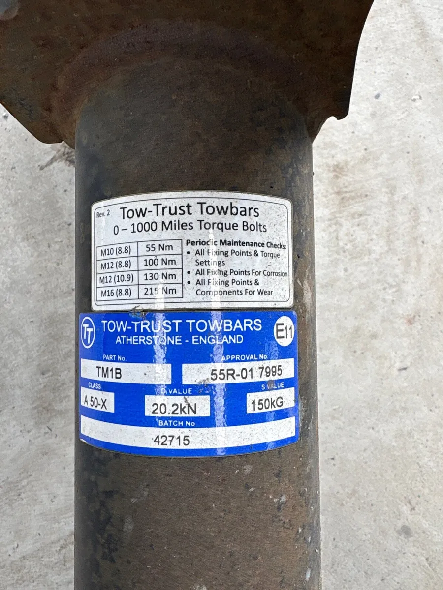 Mercedes sprinter tow bar - Image 2