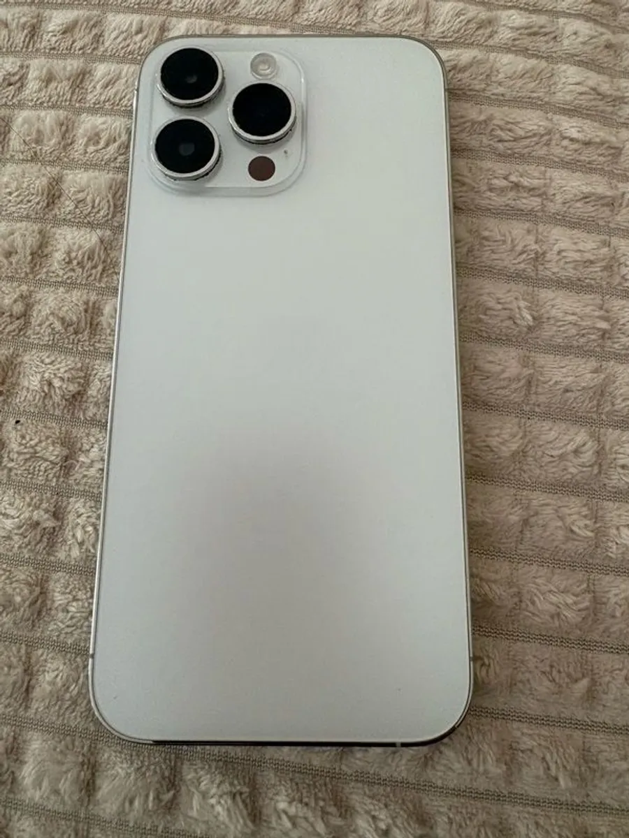 iPhone 14 Pro Max - Image 2