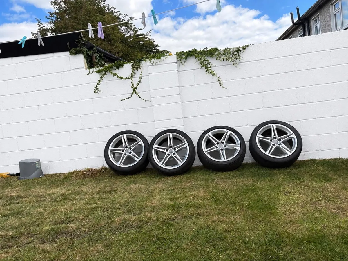 Audi Alloys Genuine 18" - Image 1
