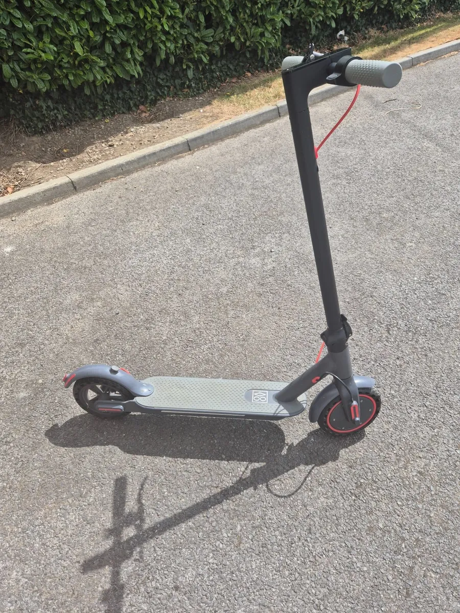 Electric Scooter - Image 4
