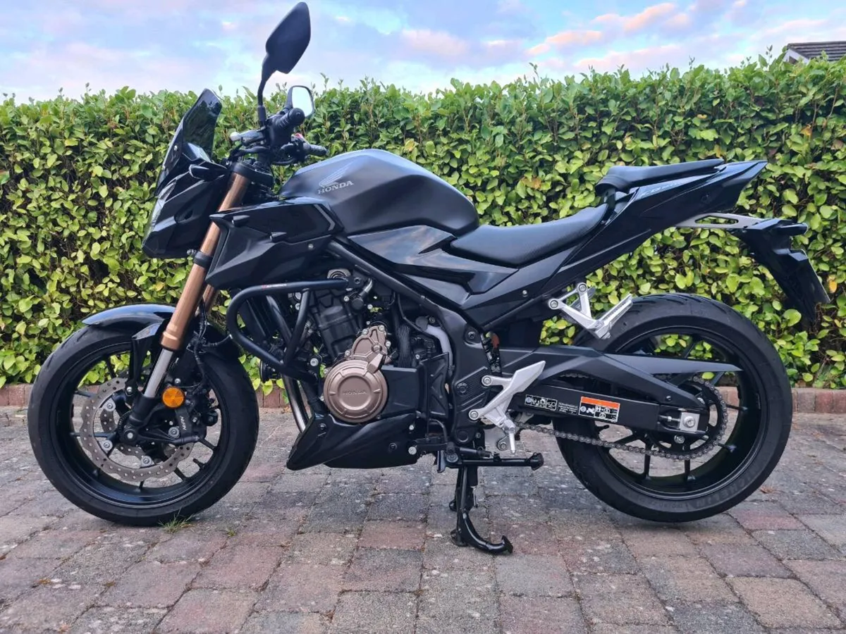 Honda CB500F 2022. V low km - Image 2
